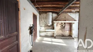 Maison à Saint-Pierre-du-Champ (43810)