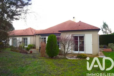 House in Bussy-Saint-Georges (77600)