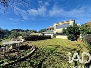 House in Peri (20167)