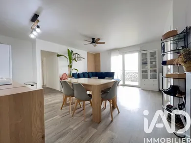 Apartment in Melun (77000)