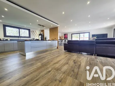 Architectural house in Pia (66380)