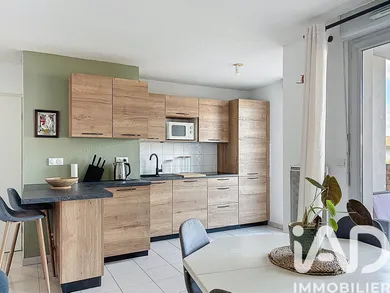 Apartment in Montrabé (31850)