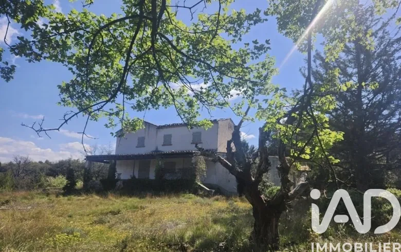 Maison 6 pièces 165 m² · à Venasque · 165 m² · 892 000 €