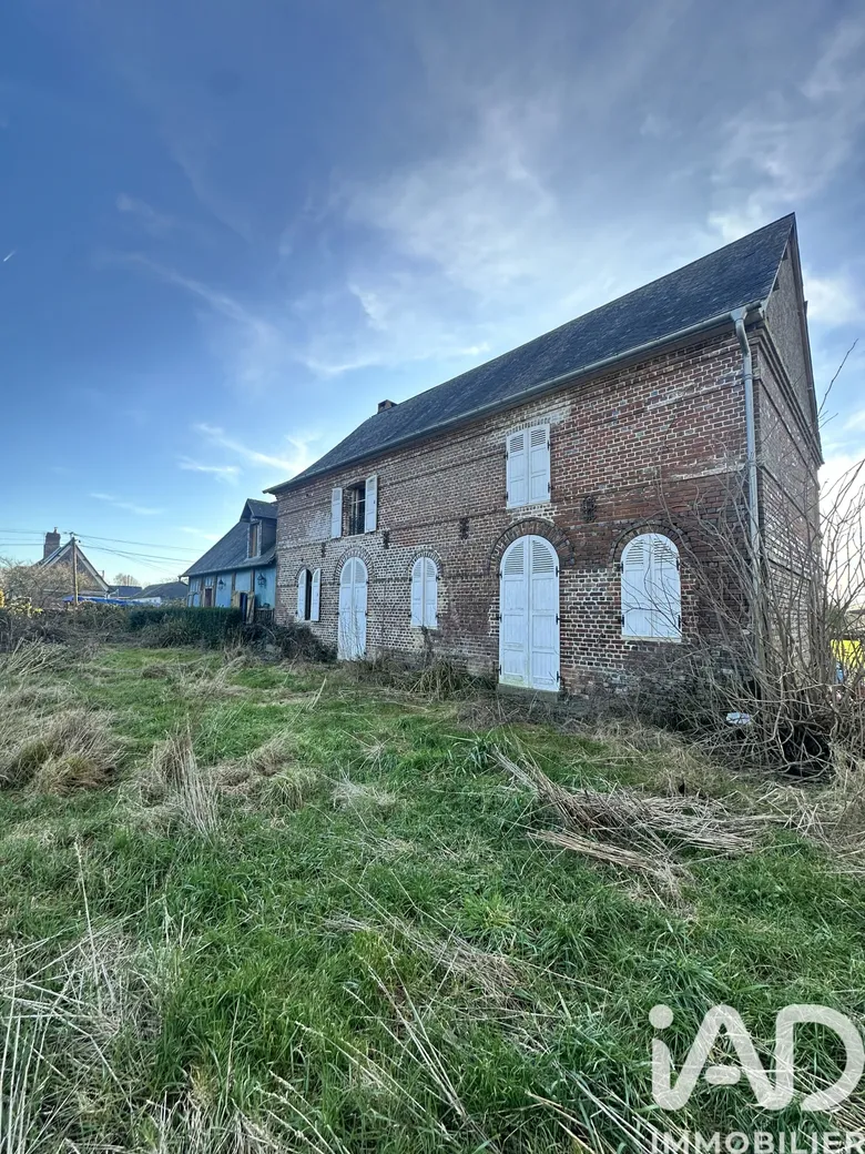 Maison 6 pièces 185 m² · à Saint-Saëns · 185 m² · 200 000 €