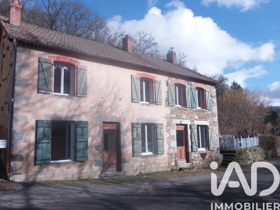Vente maison à Miremont (63380) : maison de ville 8 pièces 148 m² — 5