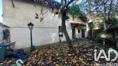 Townhouse in Castillon-la-Bataille (33350)