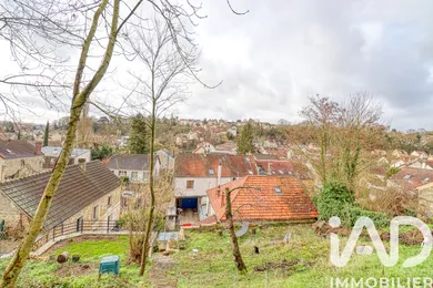 House in Pontoise (95300)