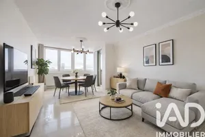 Apartment in Paris (75013)