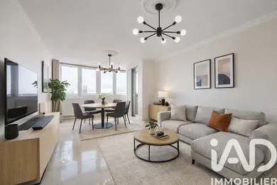 Apartment in Paris (75013)