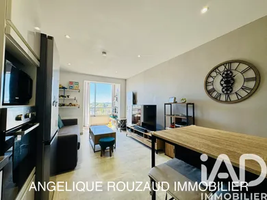 Apartment in Six-Fours-les-Plages (83140)