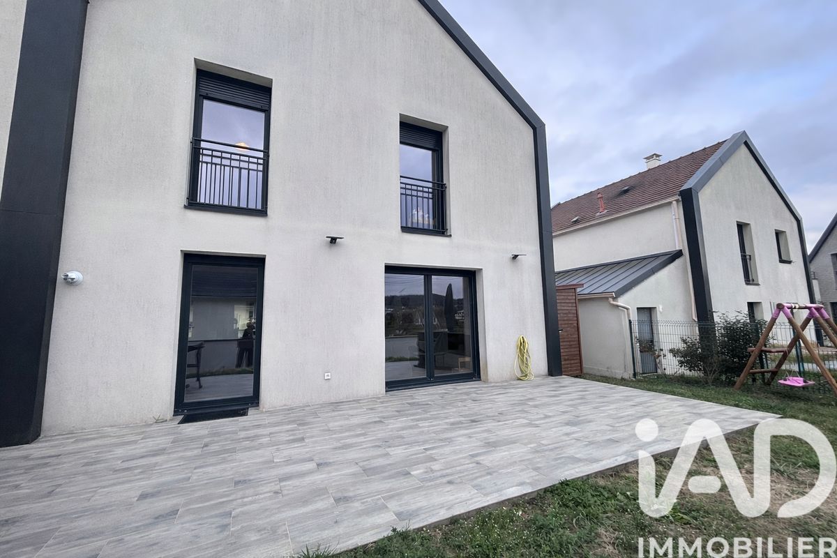 maison à Linas