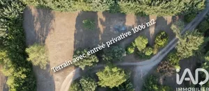 Terrain à bâtir à Cucuron (84160)