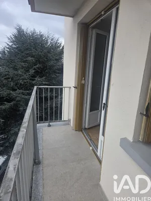 Studio à Les Pavillons-sous-Bois (93320)