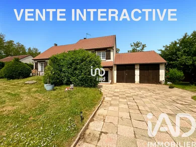 Maison traditionnelle à Paron (89100)