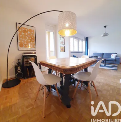 Appartement à Écully (69130)