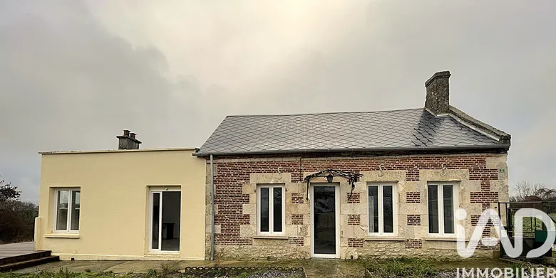 Maison 5 pièces 75 m² · à Montigny-le-Franc · 75 m² · 125 000 €