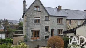 Townhouse in Hédé-Bazouges (35630)