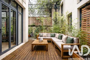 Apartment in Paris (75018)