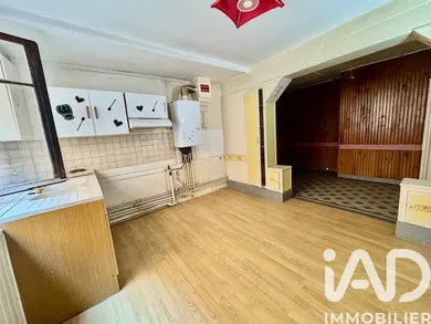 Townhouse in Thiers (63300)