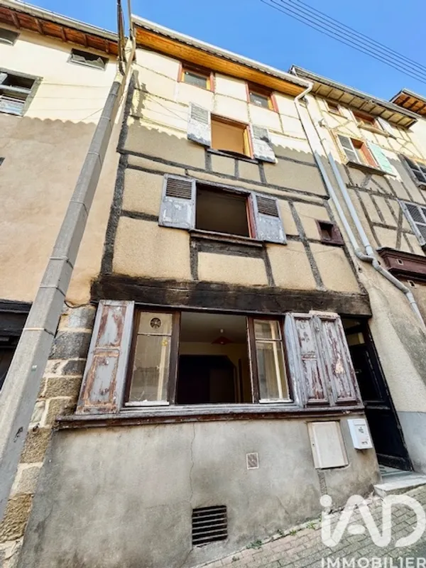 Vente maison à Thiers (63300) : maison de ville 4 pièces 97 m² — 8