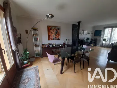 Maison traditionnelle à Champigny-sur-Marne (94500)