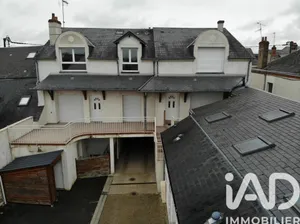 Building in Orléans (45000)