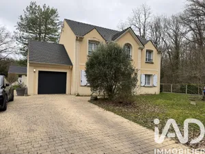 Maison traditionnelle à Livry-sur-Seine (77000)