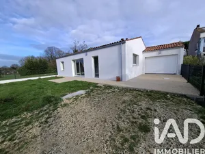 Maison à Marennes (17320)