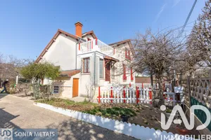 Maison traditionnelle à Savigny-sur-Orge (91600)