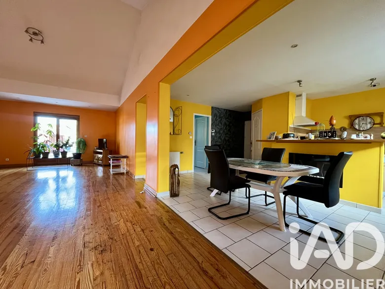 Maison 4 pièces 132 m² · à Montceau-les-Mines · 132 m² · 177 000 €
