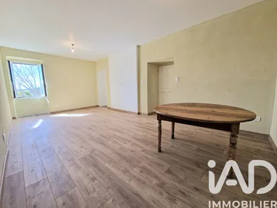 Appartement à Afa (20167)