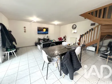 Immeuble à Assé-le-Bérenger (53600)