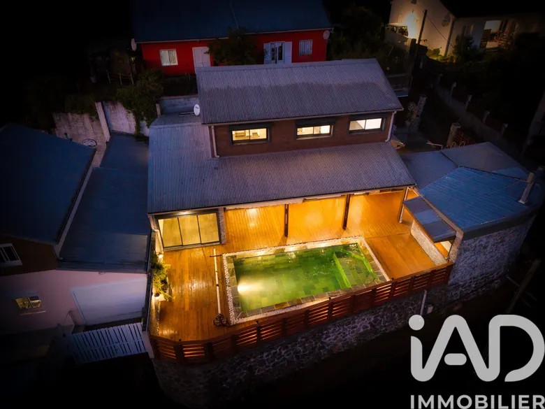 Maison 7 pièces 170 m² · à Saint-Pierre · 170 m² · 445 000 €