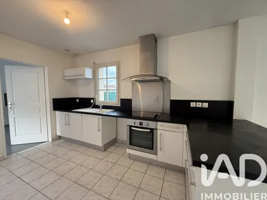 Maison traditionnelle à La Grande-Paroisse (77130)