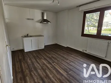 Apartment in Belley (01300)
