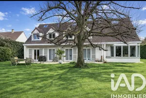 House in Feucherolles (78810)