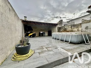 Village house in Redessan (30129)