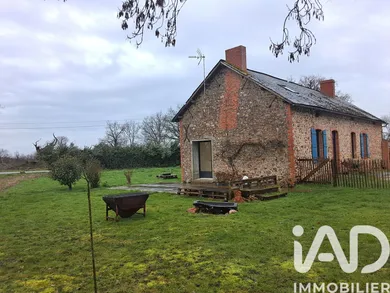 Maison de campagne à Val d'erdre Auxence (49370)