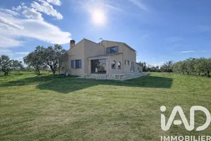 Mas in Saint-Martin-de-Crau (13310)