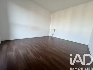 Apartment in Lille (59000)