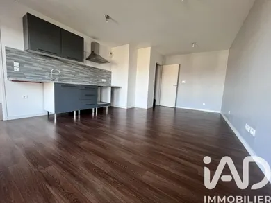Apartment in Lille (59000)