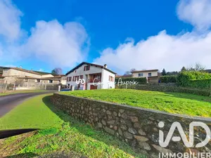 Maison de campagne à Affoux (69170)