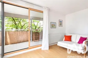 Apartment in Caluire-et-Cuire (69300)