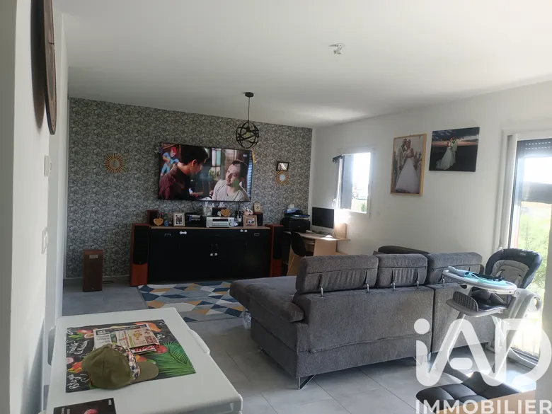 Maison 3 pièces 56 m² · à Montrond-les-Bains · 56 m² · 166 500 €