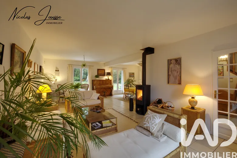 Maison 9 pièces 158 m² · à Échenevex · 157,9 m² · 847 000 €