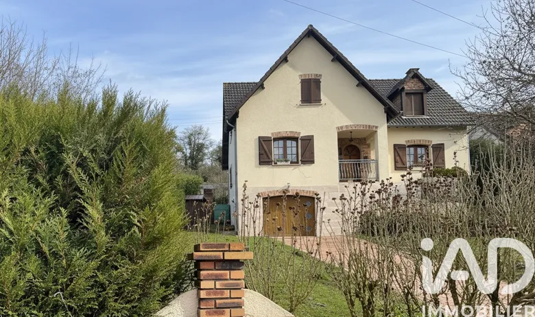 Maison 5 pièces 112 m² · à Saint-Martin-du-Tertre · 112 m² · 231 000 €