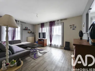 Apartment in Chelles (77500)