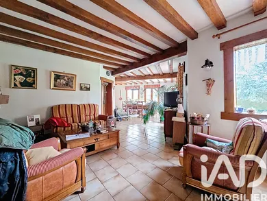 House in Gisors (27140)