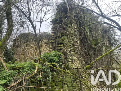 Terrain à bâtir à Val-de-Bonnieure (16230)