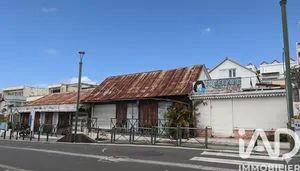 Building plot in Les Trois-Bassins (97426)